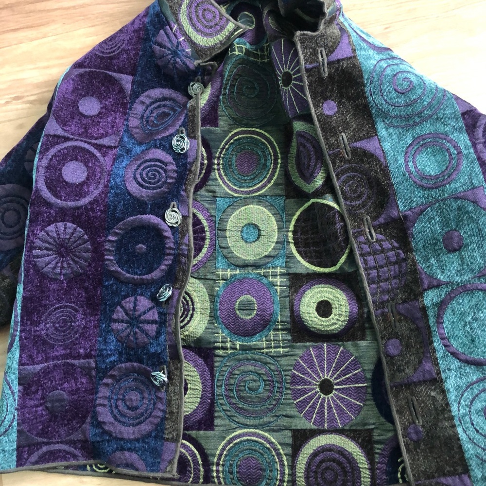 Reversible statement Jacket - Picture 2 of 5